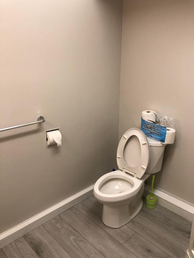 Cozy Guest Home Close To Downtown Vancouver Sights & Subway Station Eksteriør billede